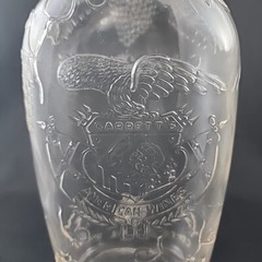 Vintage Garrett&rsquo;s American Wines Glass Wine Decanter Bottle Quart Grape