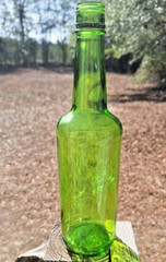 Vintage 25.4 Oz Green Glass Wine Bottle Unknown Brand 11 1/2&Prime; Tall
