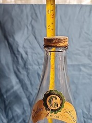 RARE Vtg Pre-prohibition Garrett & Co. Inc. Virginia Dare 14¾ » Tall Wine bottle