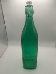 Vintage GLASS WINE BOTTLE Hermetic Lid Green 1L 34 oz. ITALY Rectangular Used