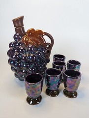 1940s Opalescent Grape Wine Decanter With Cork w 6 Tasting Cups MCM Complete Set