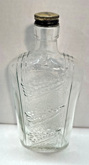 &rsquo;34 Owens-Illinois Glass Bottle Grape & Vines 4/5 QT 10x 4.5x 2.5 Pat 92116