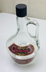 Vintage Gold Seal Wine New York State Burgundy One Half Gallon Tilt Decanter
