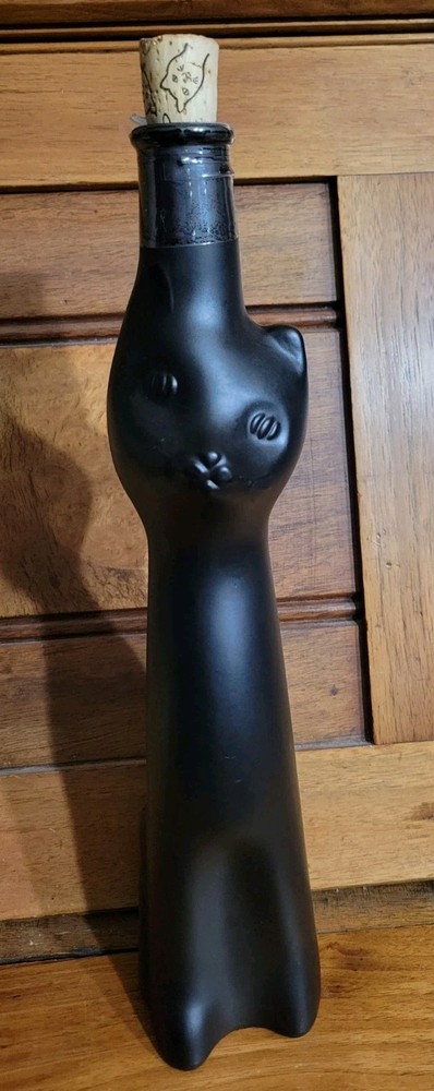 2020 Rheinhessen Riesling “Happy Cat” Black Figural Glass Empty Bottle With Cork