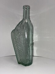Vintage Ship Wine Bottle Decantor Weave Pattern