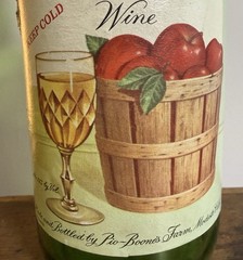 BOONE&rsquo;S FARM 4/5 qt Early Settler Brand Apple Wine Glass Bottle w Screw On Cap