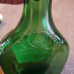 2 Empty Wine Das Gutten Green Bottles 4/5 Quart California Rhein Wein 9.5&Prime;
