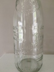 Vintage Glass Embossed Virginia Dare New York Wine Half Gallon w Cap NICE!