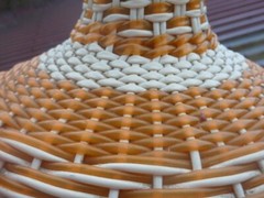 VINTAGE Mid Century Wine Bottle Woven Plastic Wrap Jug Decanter scoubidou viresa