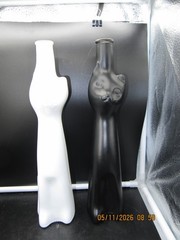 Happy Cats Mosel Saar Ruwer Reisling Black & White Wine Bottles