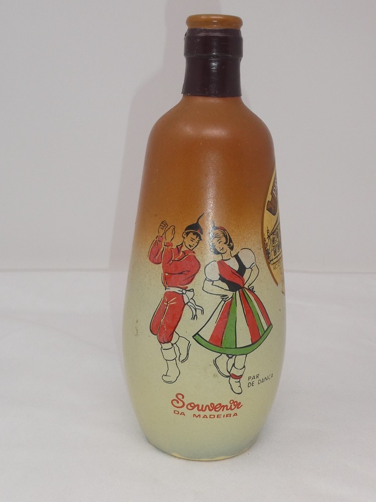 VINTAGE MADEIRA PORTUGAL PAR DE DANCA SOUVENIR ROSE WINE GLASS BOTTLE DECOR