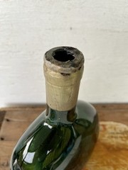 Green Glass Mateus Rose Wine Bottle 1 Pint (Empty & Label Missing) 8”x6” Inch