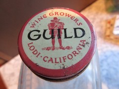 ANTIQUE GUILD WINE BOTTLE EMBOSSED PILGRIM LODI CALIFORNIA