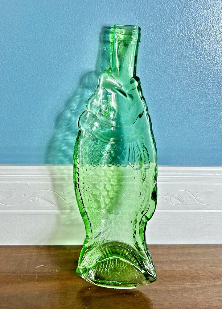 Vintage Green Glass Fish Bottle Pressed bowl dish candy trinkets 12&Prime;