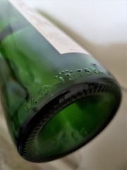 Vintage1989 Chateau Baron Pichon Longueville empty glass Wine Bottle no cork