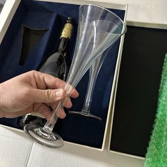 Empty Pommery Cuvée Louise 1995 Champagne Bottle & 2 Glasses In Box Rare Set