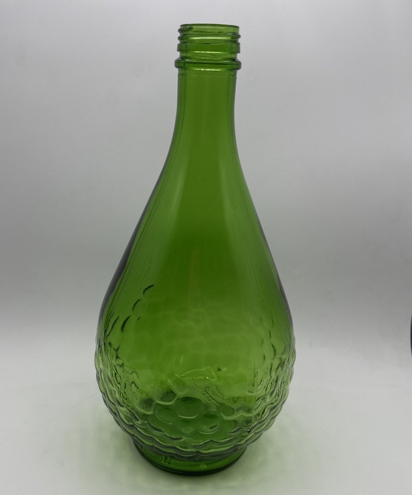Gallo Half Gallon Flavor -Guard Green Glass Bottle Embossed Grapes & Vines VTG
