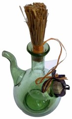 VNTG Italian Hand Blown Green Glass Wine Decanter W/Ice Chamber & Straw Corks