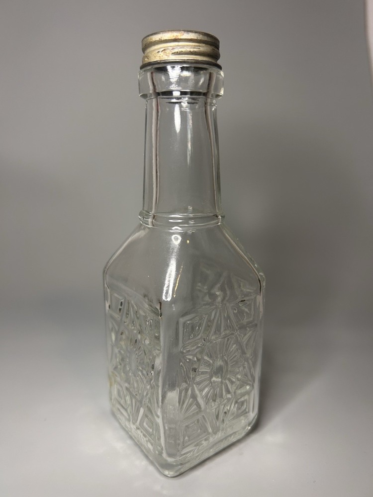 Vintage Manischewitz 2/5 Pint Clear Embossed Glass Wine Bottle Seder Kosher Bar