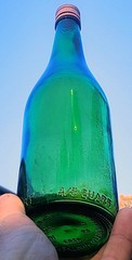 Vintage 1968 UNITED VITNER&rsquo;S INC Green Glass Wine Bottle Org Pink Lid Beautiful
