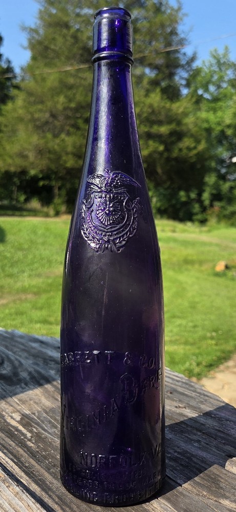 Antique Garrett&rsquo;s Virginia Dare Norfolk VA Irradiated Purple Wine Bottle 12.75&Prime;