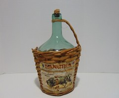 Sangria Black Angus Green Glass Bottle In Woven Basket 1/2 Gal Empty