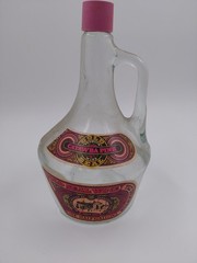 Vintage Gold Seal Wine New York State Burgundy One Half Gallon Tilt Decanter