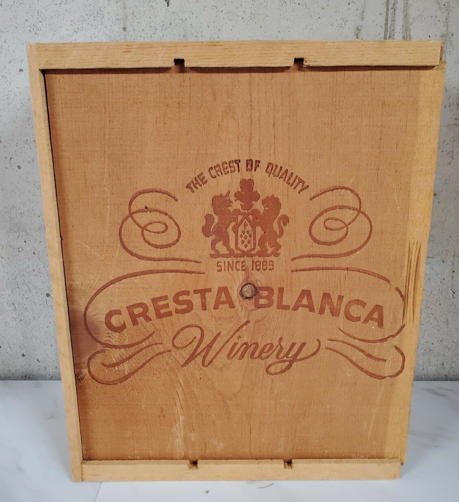 Vintage Cresta Blanca Winery Crate Wooden Box Antique Glass Bottle AL CAPONE?