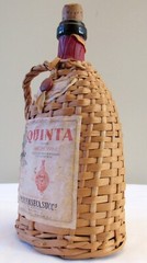 Grossman&rsquo;s Liquor Cuba NY Quinta Lisbon Da Fonseca Portugal wine bottle vtg 1953