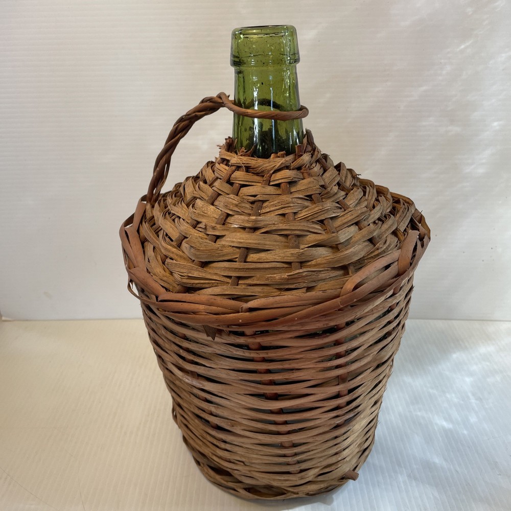 Vtg Wicker Wrapped Demijohn De Muller Spain Green Glass Wine Bottle 12.5”h x 8”w