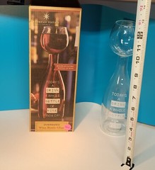 New American Vintage Over-sized Wine Glass Bottle