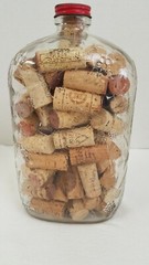 Garrett’s VTG Embossed American Wines 1/2 Gallon Wine Decanter Bottle+Corks