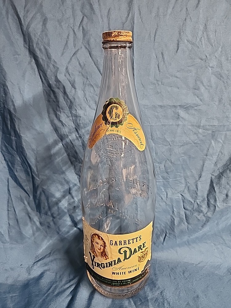 RARE Vtg Pre-prohibition Garrett & Co. Inc. Virginia Dare 14¾ » Tall Wine bottle