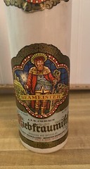 BEAMEISTER 1975 LIEBFRAUMILCH JAMES BEAM CERAMIC WINE BOTTLE. 1 Pint.7 fl oz