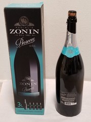 Large 20&Prime; Tall – Famiglia Zonin Prosecco 3 Liter EMPTY Prosecco Bottle & Box