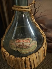 RARE Vintage 1961 Pellegro Suali CHIANTI Rattan Wrap (Empty)