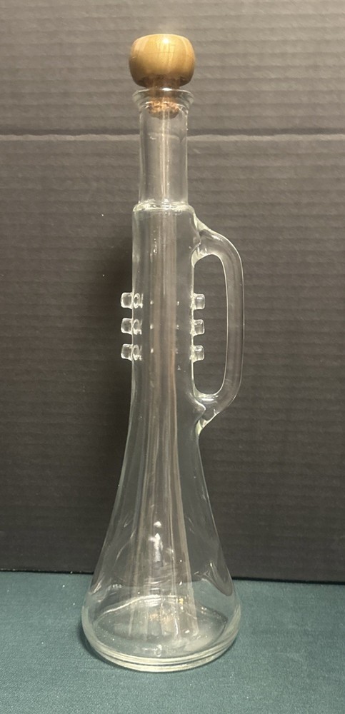 Vintage Pyramid Winery ? Trumpet Horn Shaped Clear Glass Decanter 14” Tall