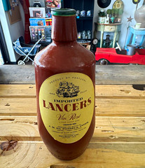 Lancers Vin Rose Vintage 1969 Portugal Brown Wine Bottle 4/5 Quart