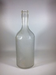 VTG WIDMER’S WINE BOTTLE Widmer’s Wine Cellar Inc. Naples, NY. 4/5 QUART 9.5”