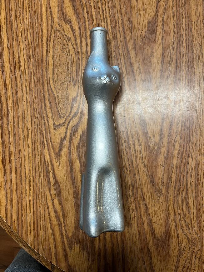 Vtg 2019 Happy Cat Silver Rheinhessen Riesling Glass Wine Bottle