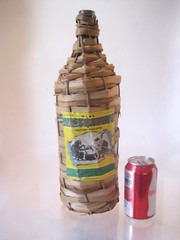 VTG RETSINA~CLASSIC~STRAW WICKER GREEK WINE BOTTLE CLEAR GLASS~3 LTR LITER LABEL
