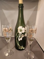12&Prime; Vintage Perrier Jouet Champagne Bottle EMPTY BONUS TWO GLASSES