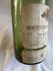 1959 Bouchard Pere & Fils Empty Burgundy Wine Bottle 1 Pint 8 fl oz (WB7)
