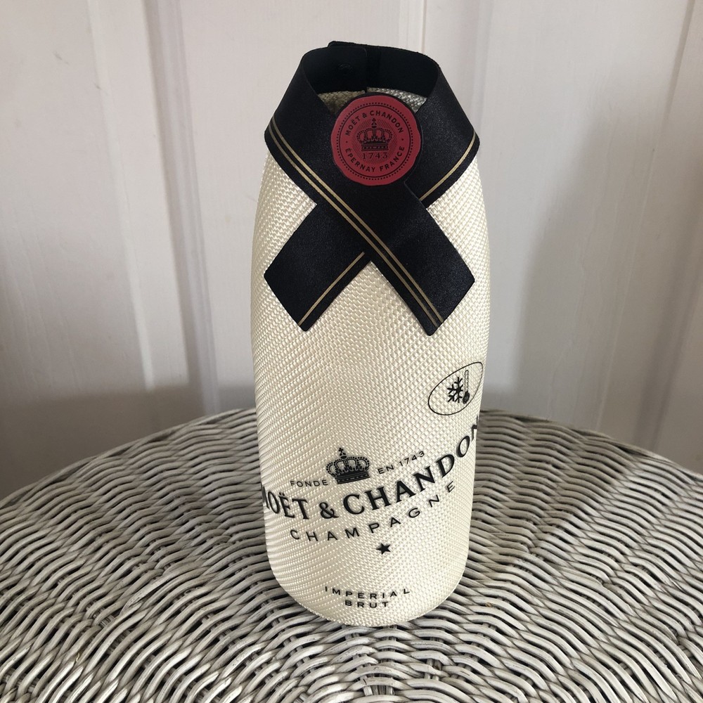 Moët & Chandon Imperial Brut insulated Suit chiller jacket
