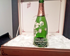 Vintage 1978 Perrier Jouet Fleur De Champagne 750ml Bottle in Original Box