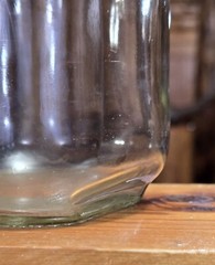 Vintage Paul Mason Caraf « Since 1852 » Clear Bottles Set of 1L and .5 L