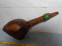 VINTAGE EMPTY DUCK TOOLED LEATHER WRAPPED GLASS WINE BOTTLE ITALY 12x4x7in -L503