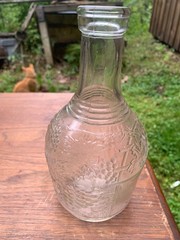 Vintage Wine Bottle. Decorative. Embossed. Grapes & Leaves. Clear. 4/5 Quart