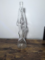 Vintage Shark Bottle Made in Italy 750 ml 15&Prime; 1979 No Chips Wine Clear Decanter