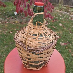 Vintage Sangria Wine Demijohn Jug Wrapped in Wicker Rattan Straw 1 Gallon Spain